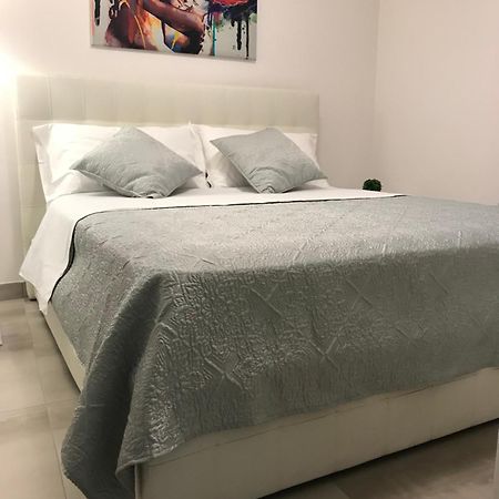 Loft Sirmione Daire Dış mekan fotoğraf