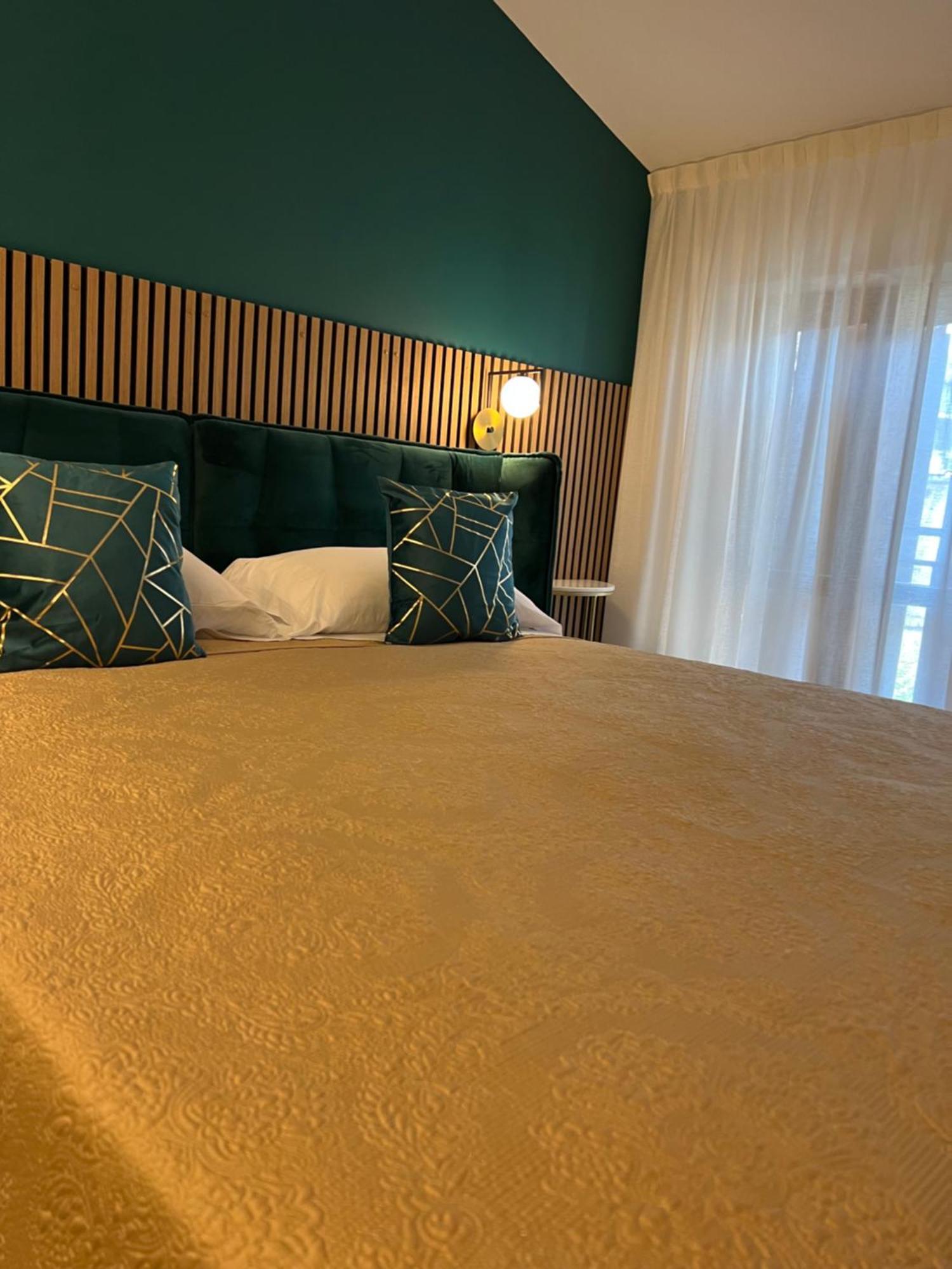Loft Sirmione Daire Dış mekan fotoğraf
