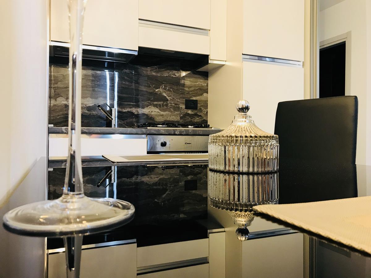 Loft Sirmione Daire Dış mekan fotoğraf